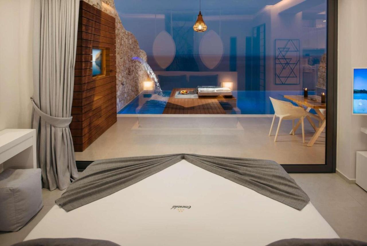 Emerald Cave Suites Ágios Nikolaos Exterior foto